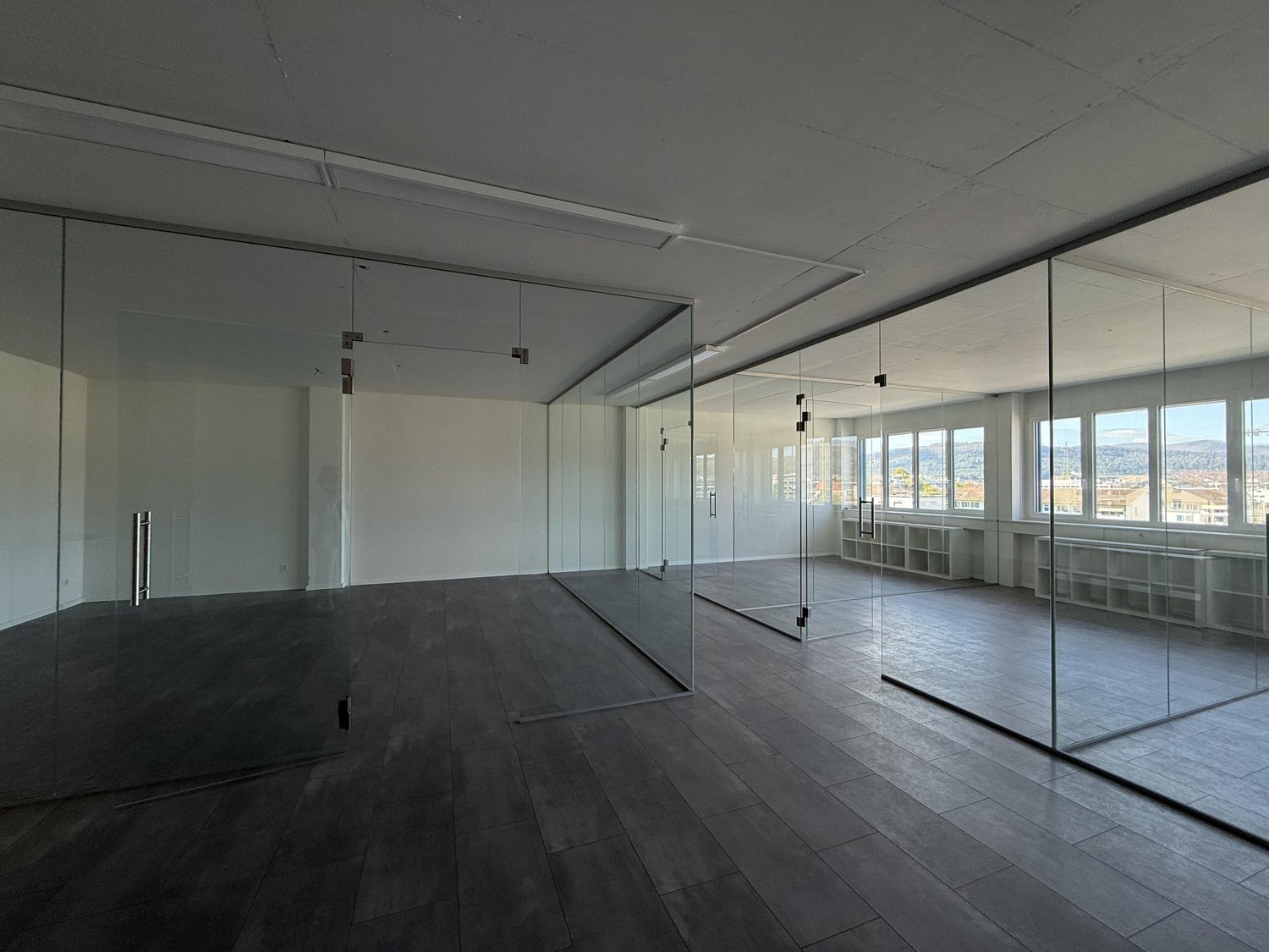 119m² office