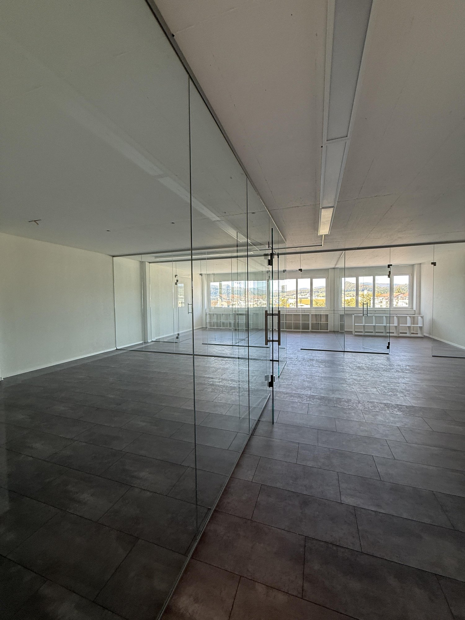 119m² office