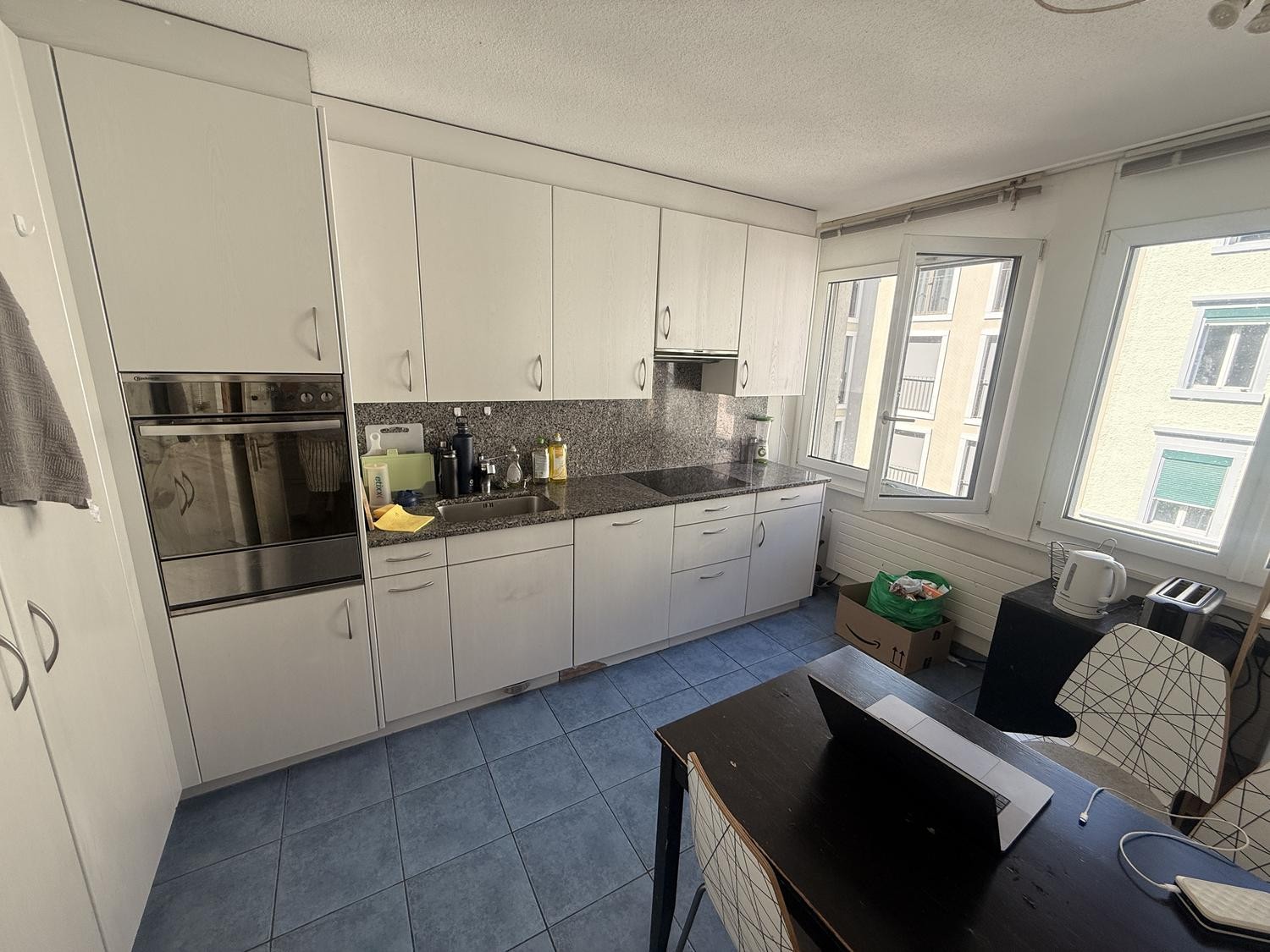 Room in a shared flat, Foto 2 von 3