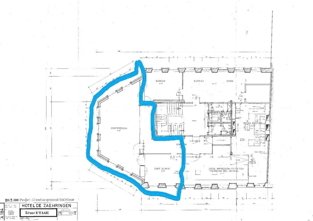 100m² office