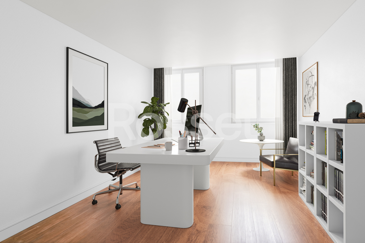 Office, foto 3 di 4