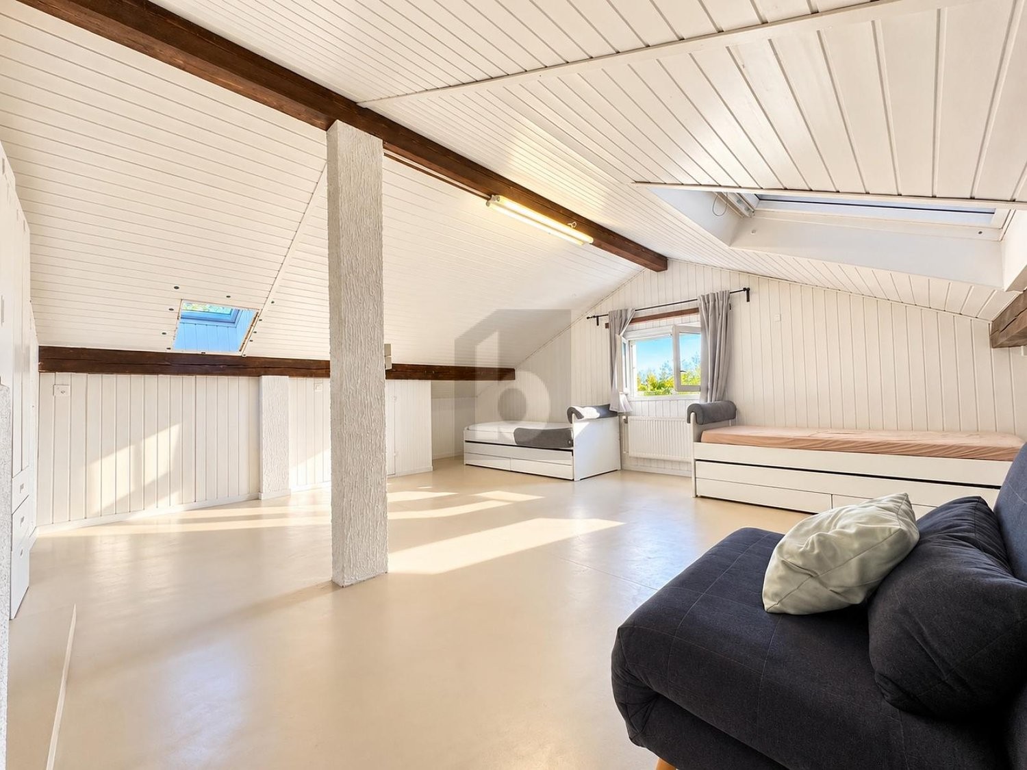 5 rooms single house