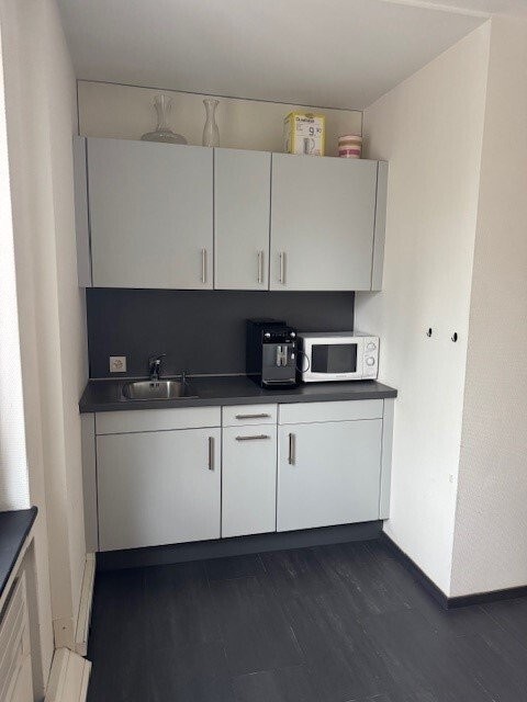 109m² office, Foto 1 von 7