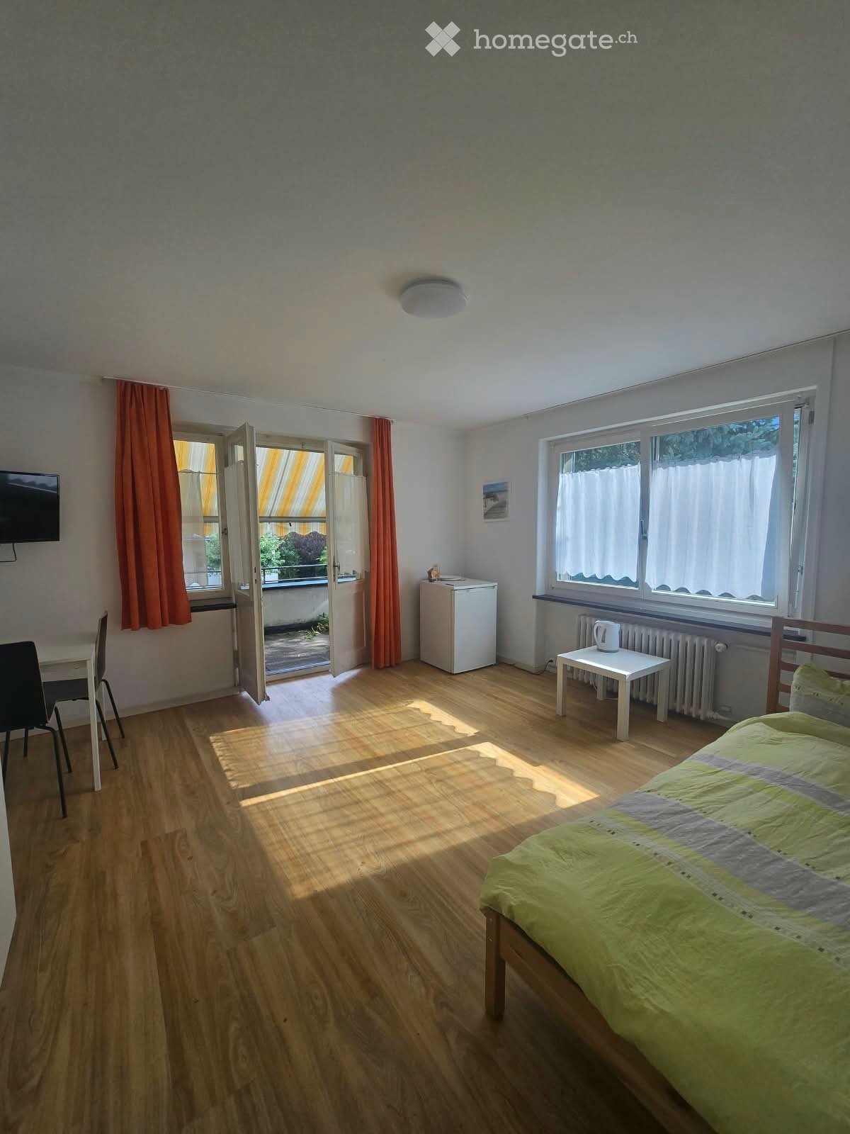1 room single room, Foto 2 von 4