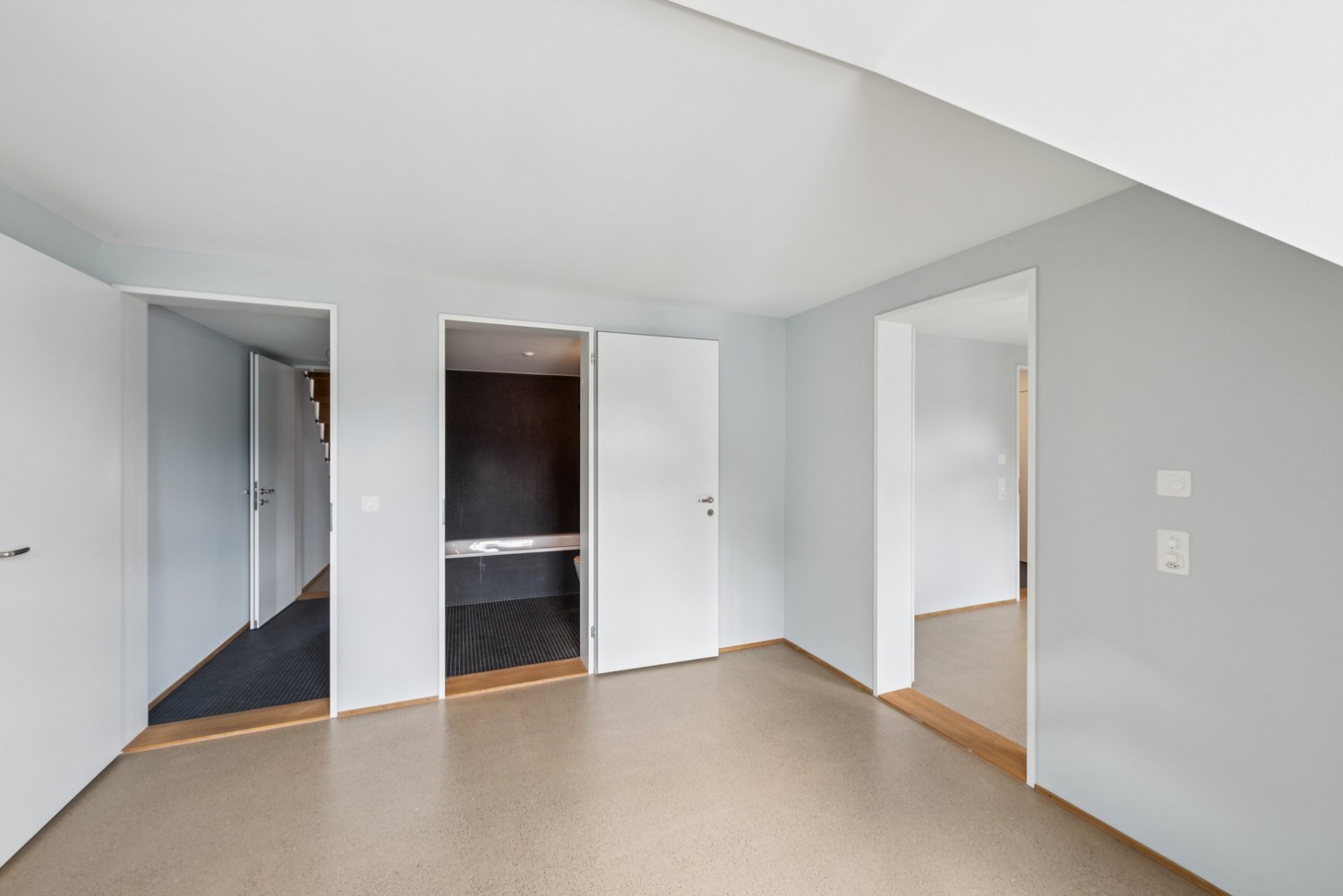 4 ½ rooms duplex, Foto 6 von 8