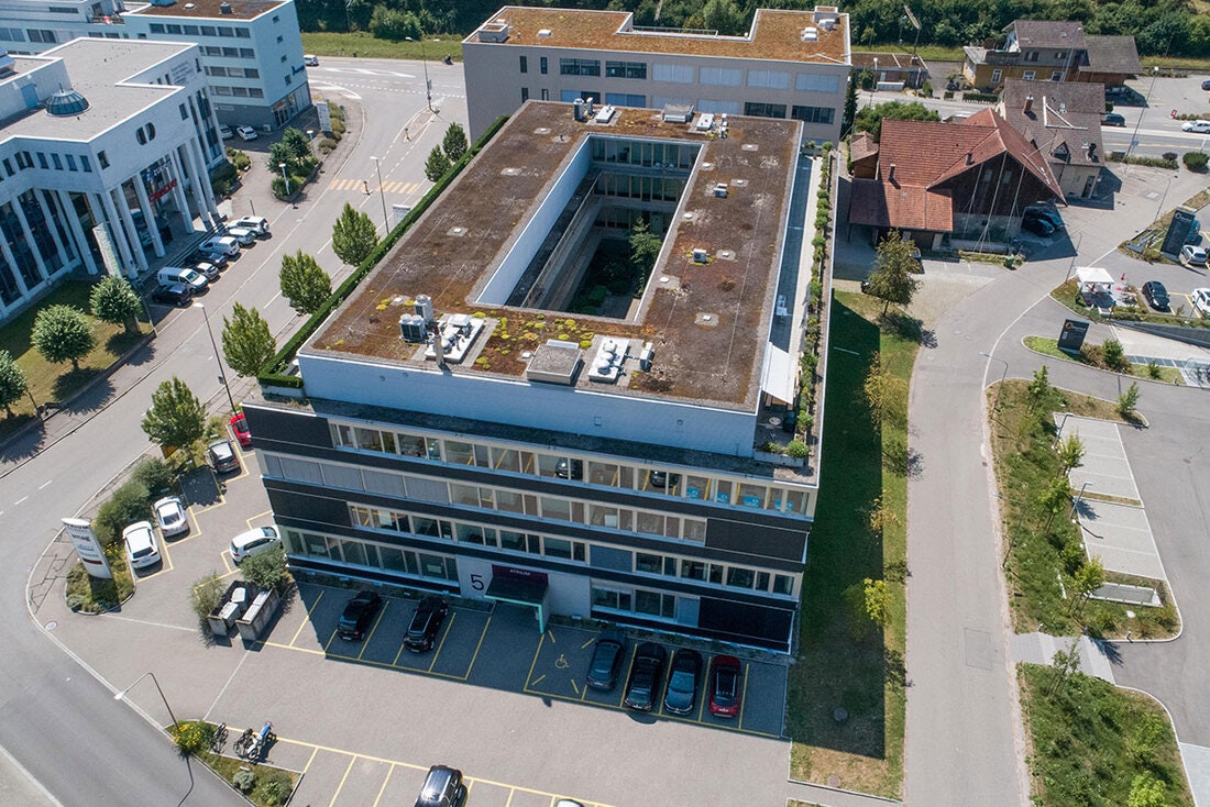 150m² office