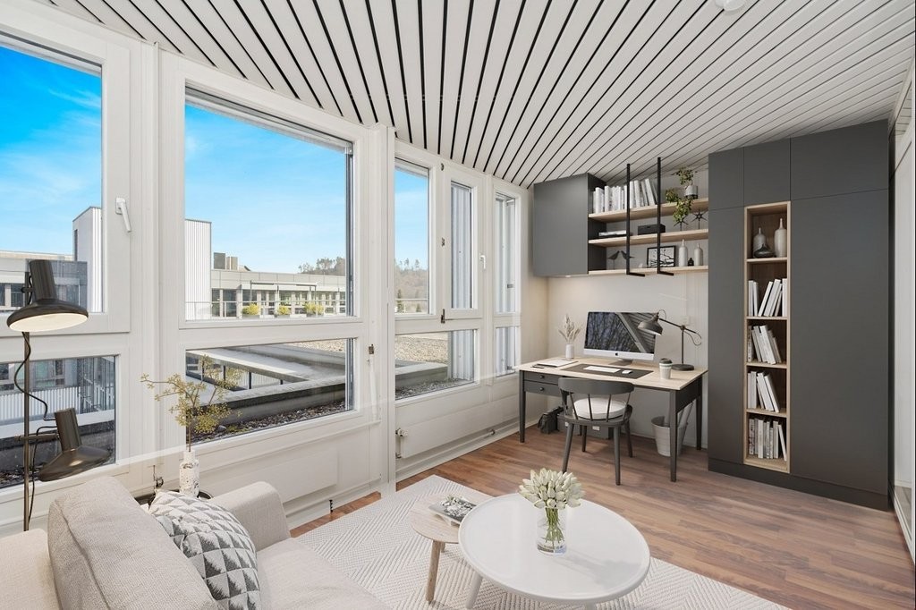 707m² office