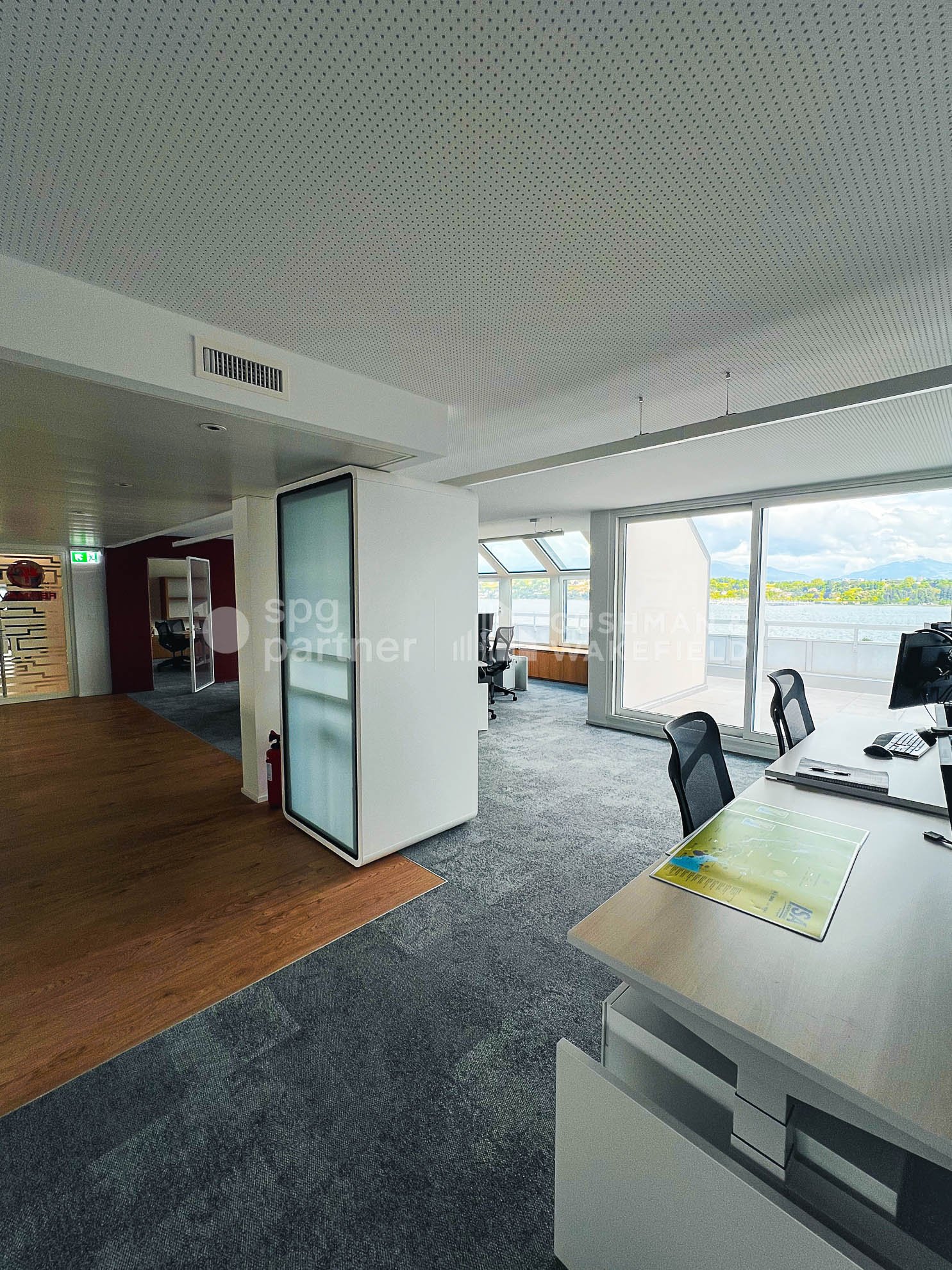 190m² office, Foto 7 von 7