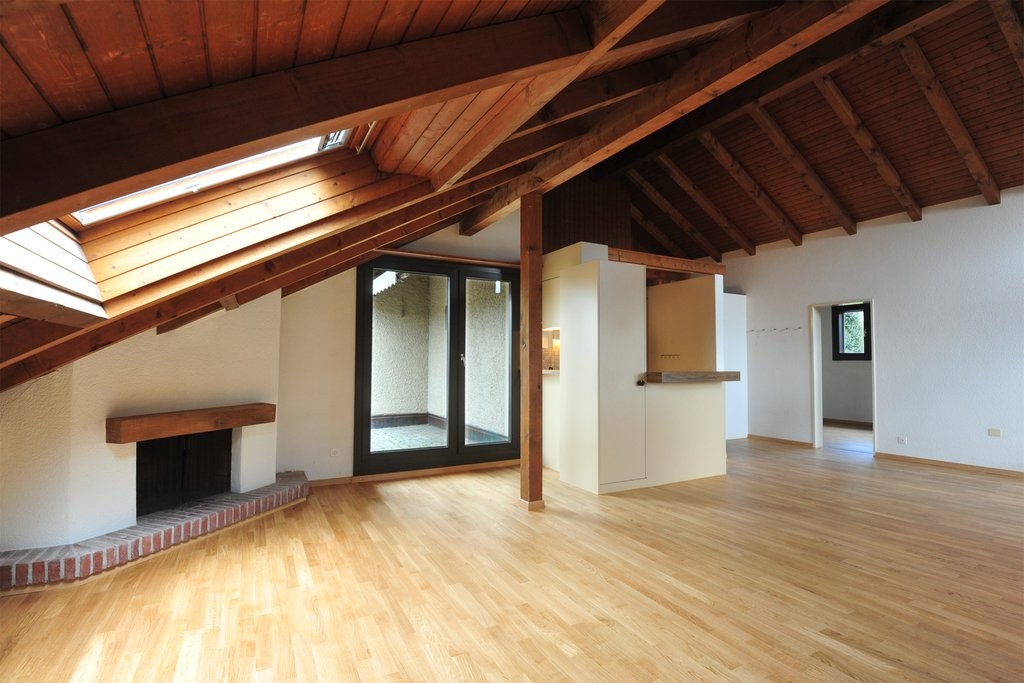 3 rooms attic flat
