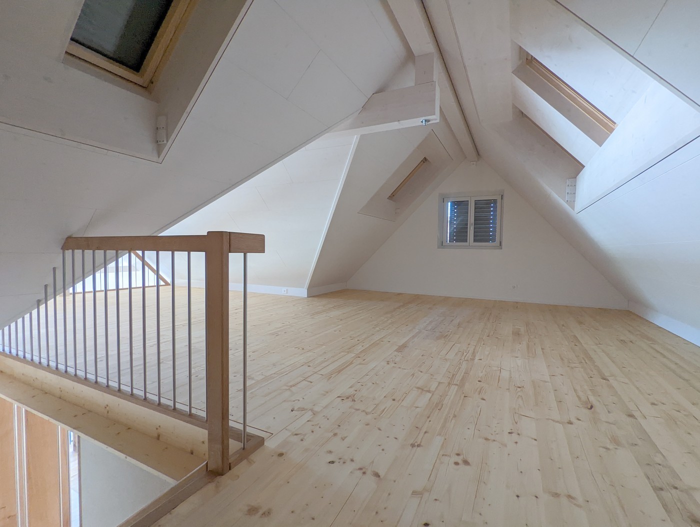 3 ½ rooms attic flat