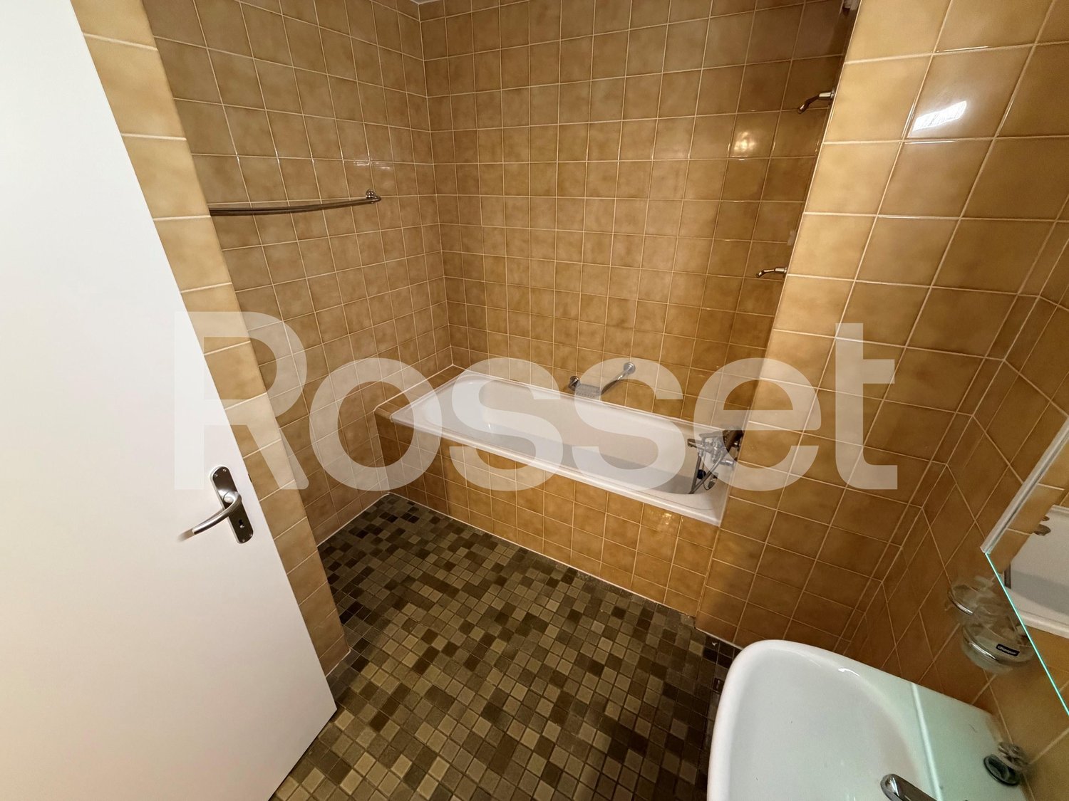 4 rooms apartment