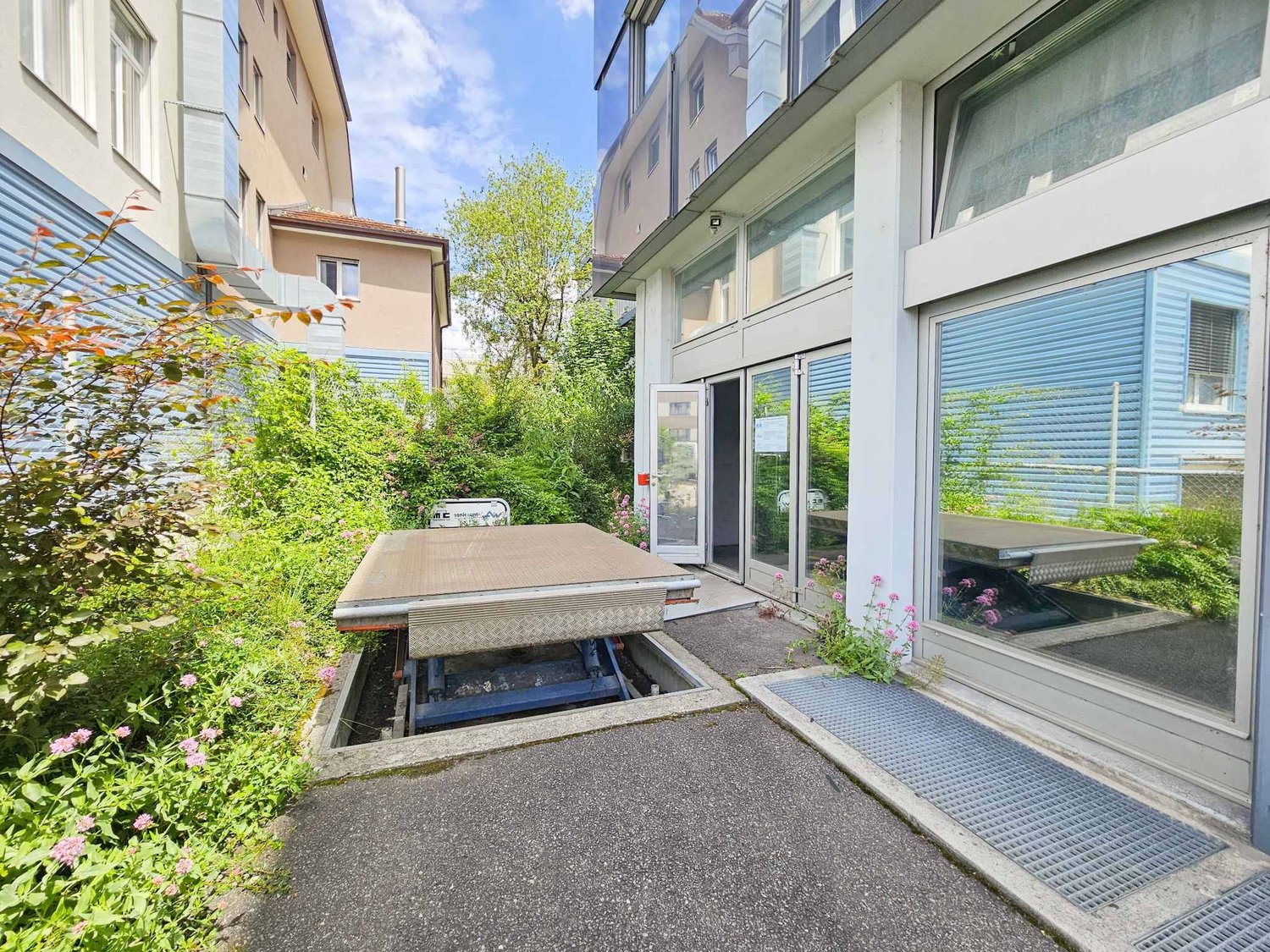 300m² Lagerraum, Foto 5 von 6
