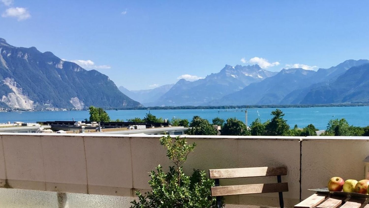 3 ½ Zimmer möblierte Wohnung