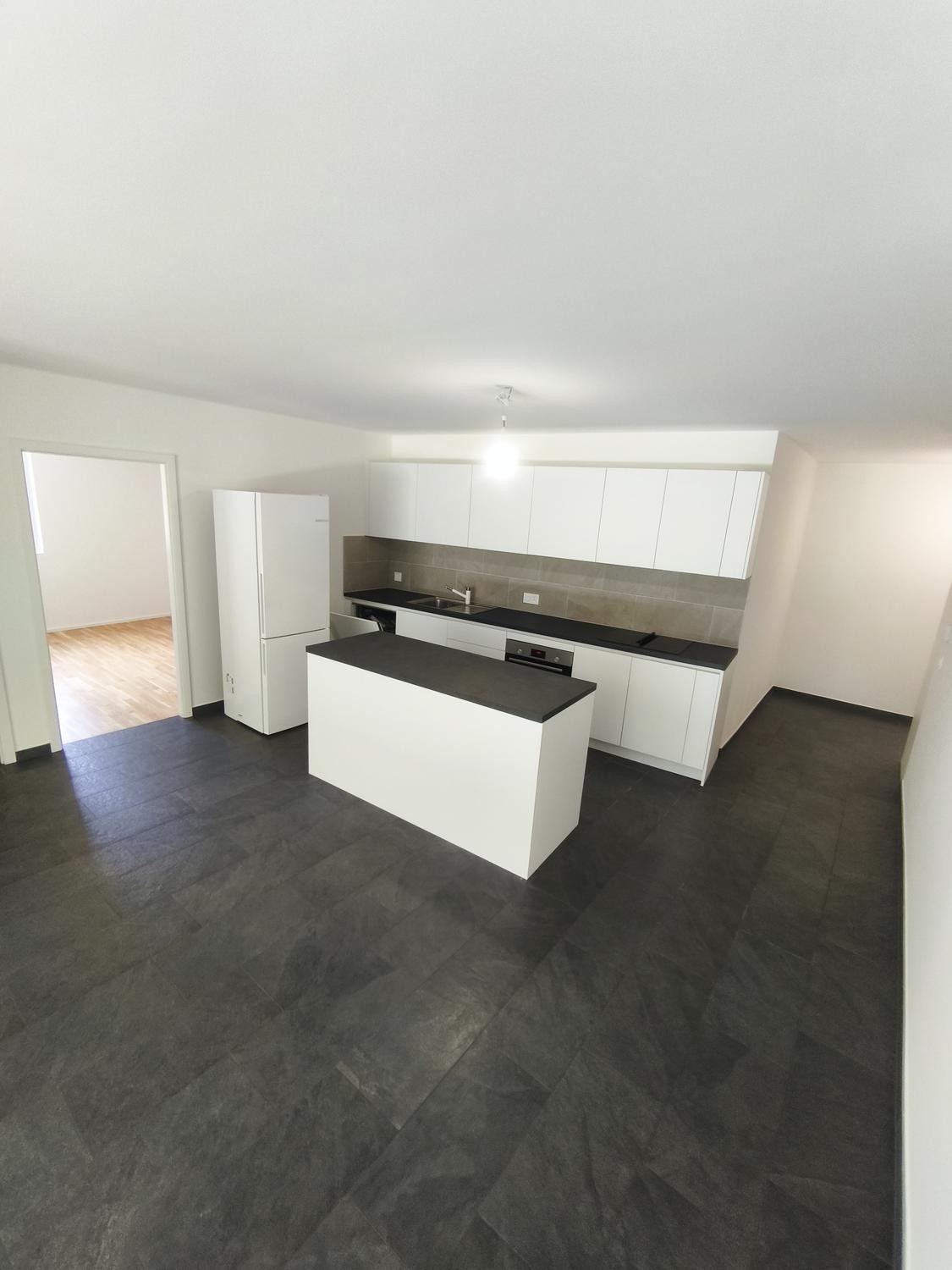 3 ½ Zimmer Wohnung, Foto 1 von 6
