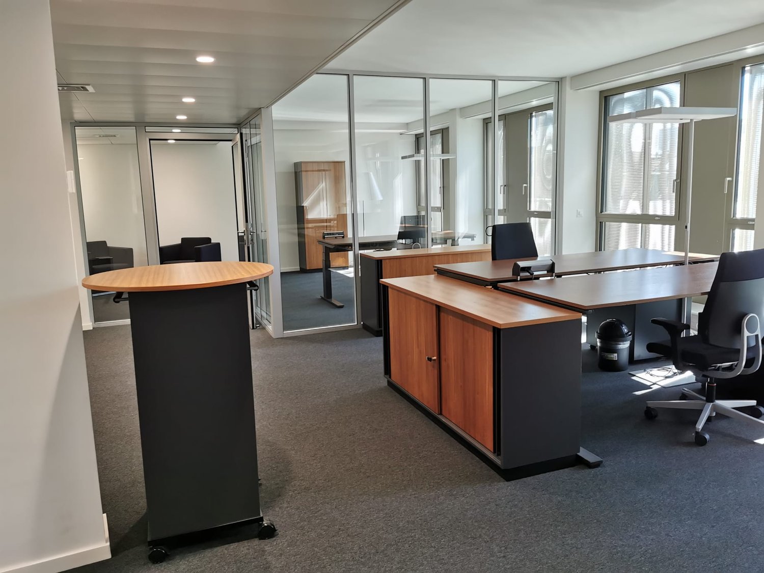135m² Büro, Foto 4 von 6