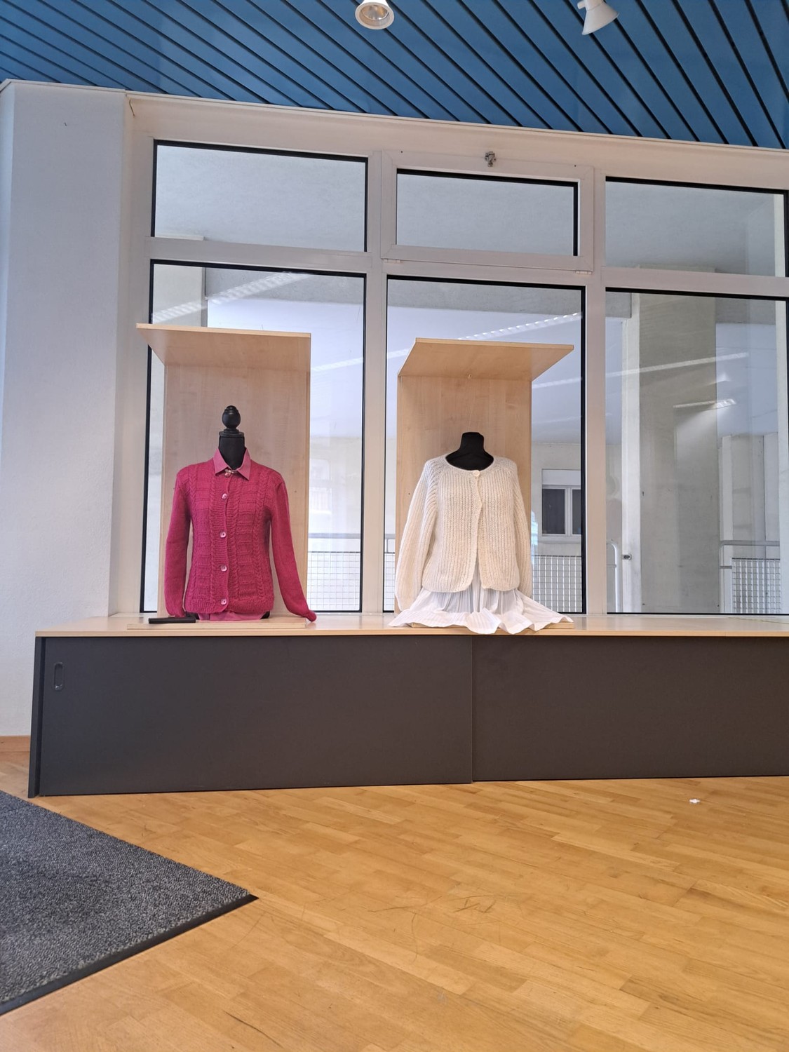 54m² commercial
