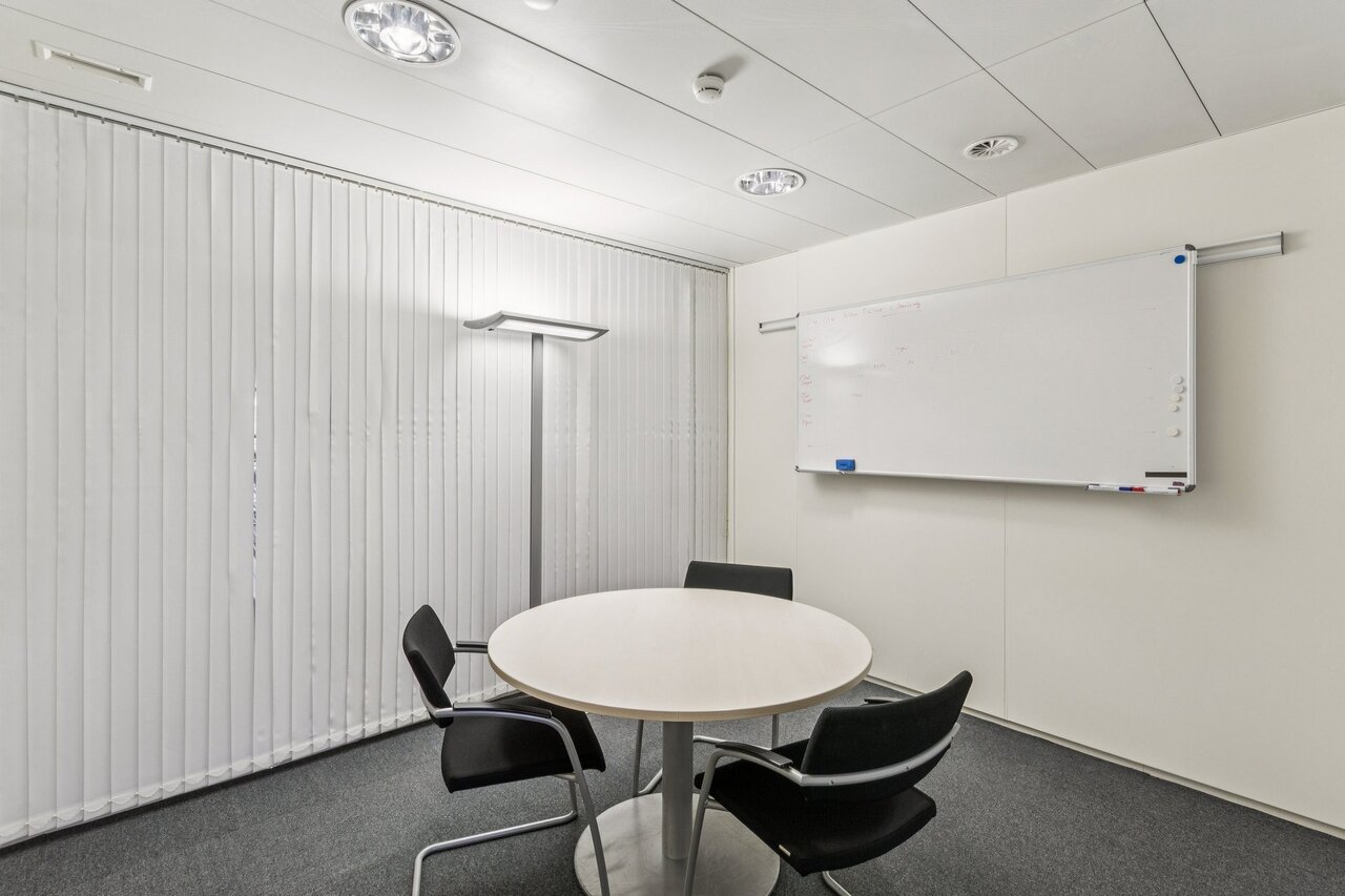 336m² office, Foto 9 von 10