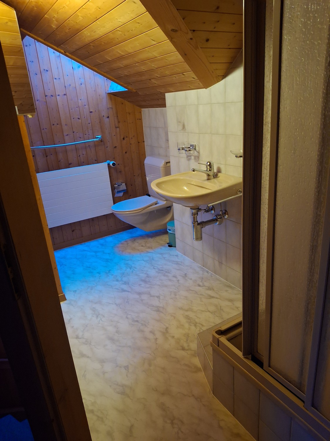 Room in a shared flat, Foto 3 von 3
