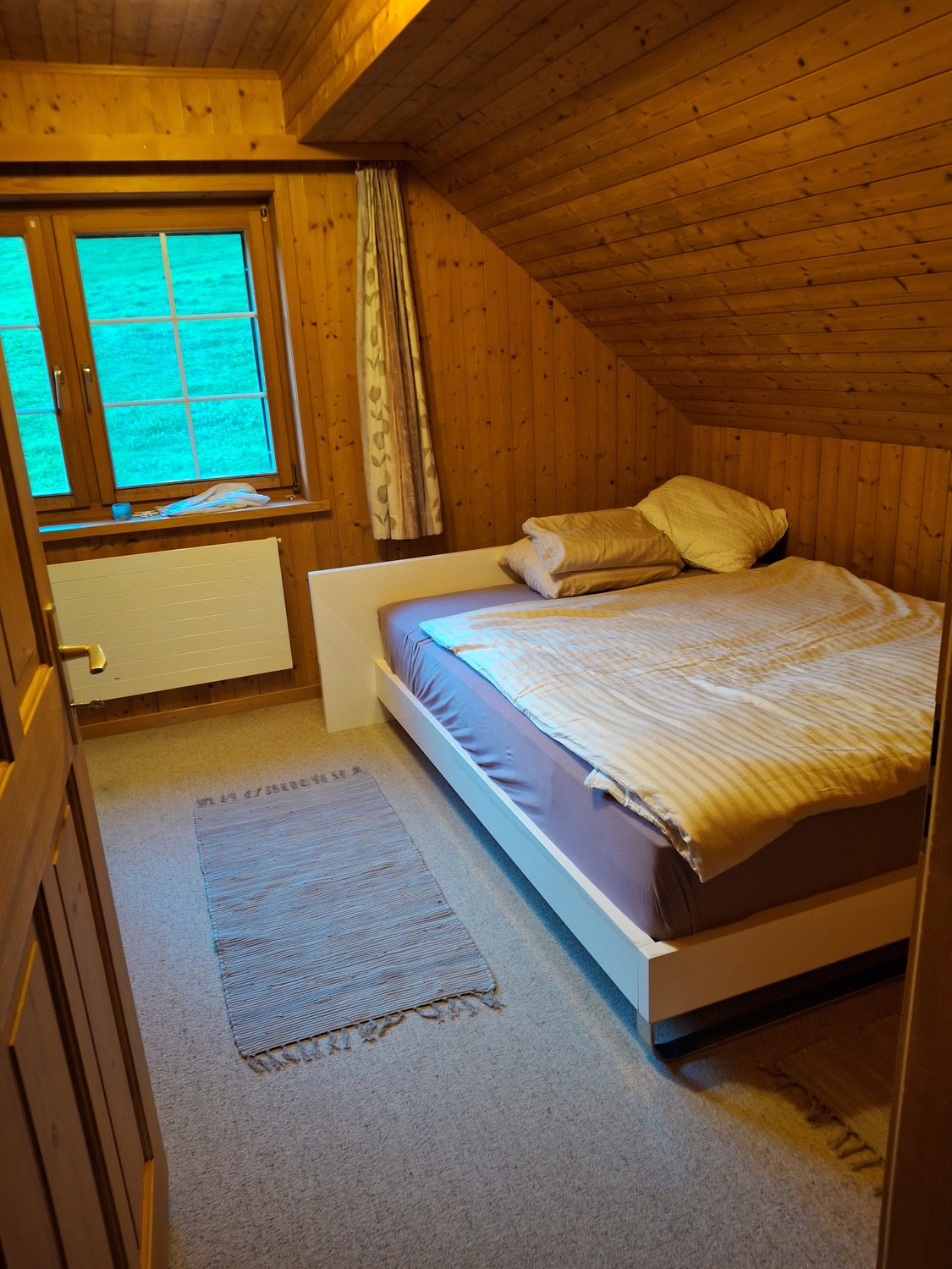 Room in a shared flat, Foto 1 von 3
