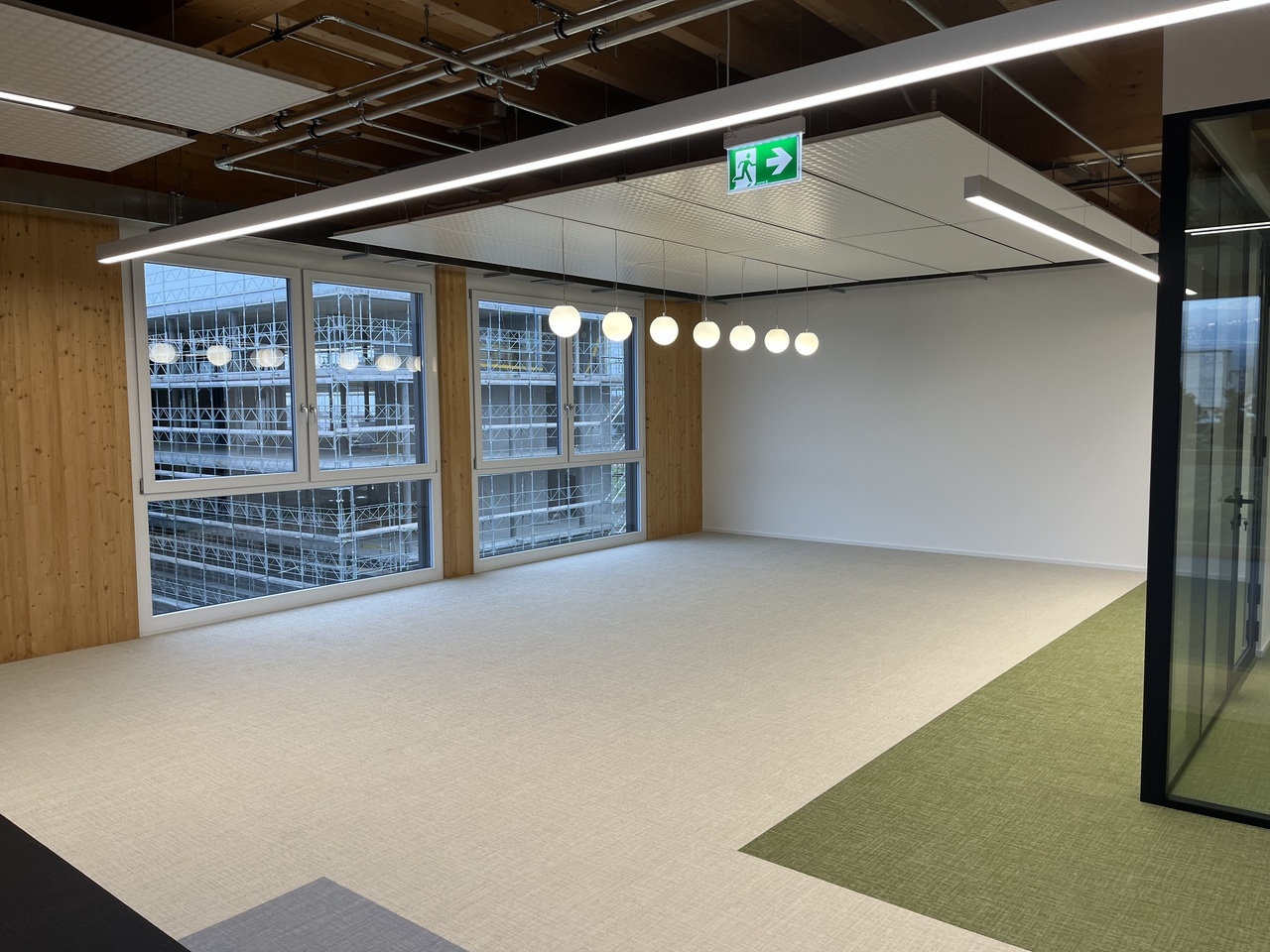 310m² Büro