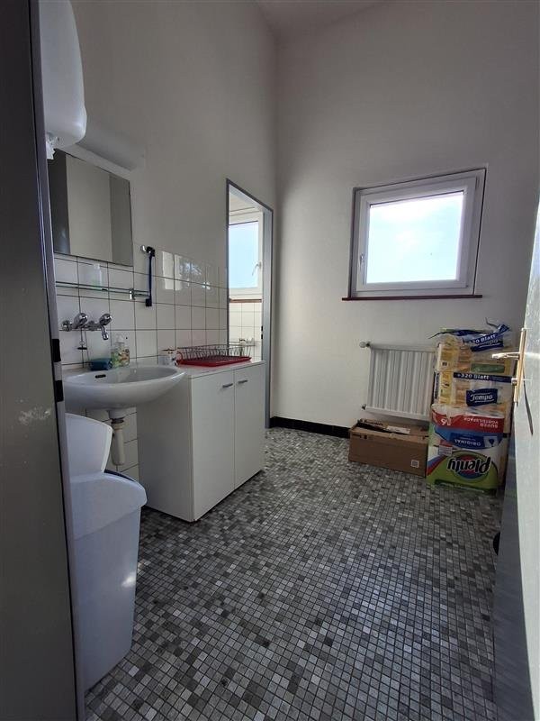 200m² Lagerraum, Foto 2 von 9