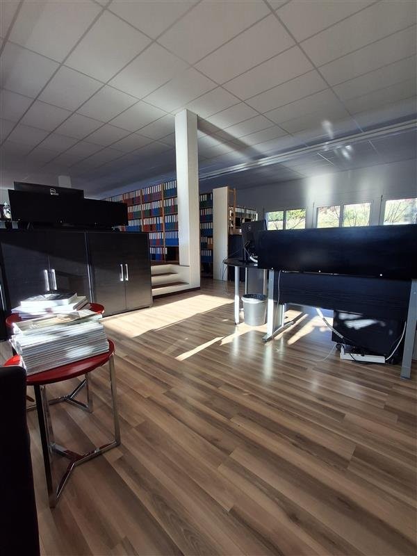 200m² Lagerraum, Foto 5 von 9