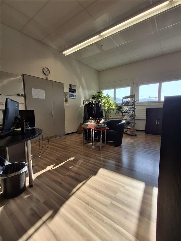200m² Lagerraum, Foto 4 von 9