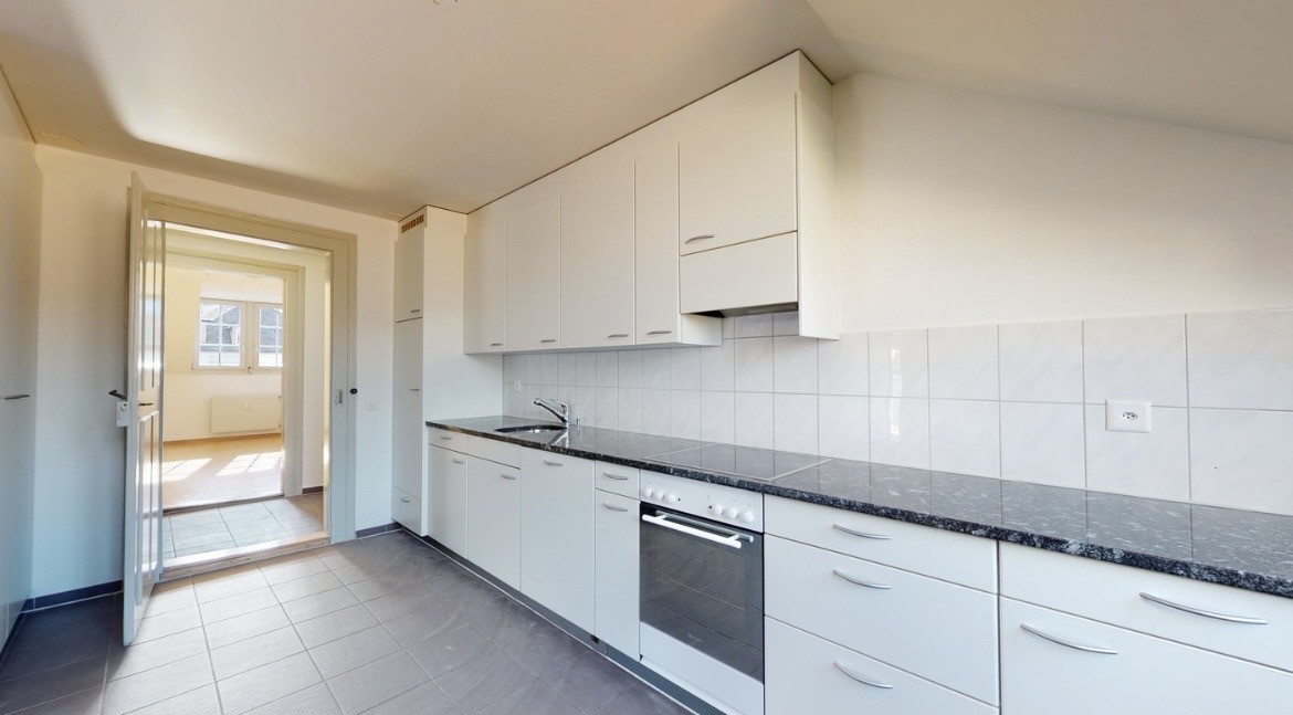 6 rooms apartment, Foto 3 von 10