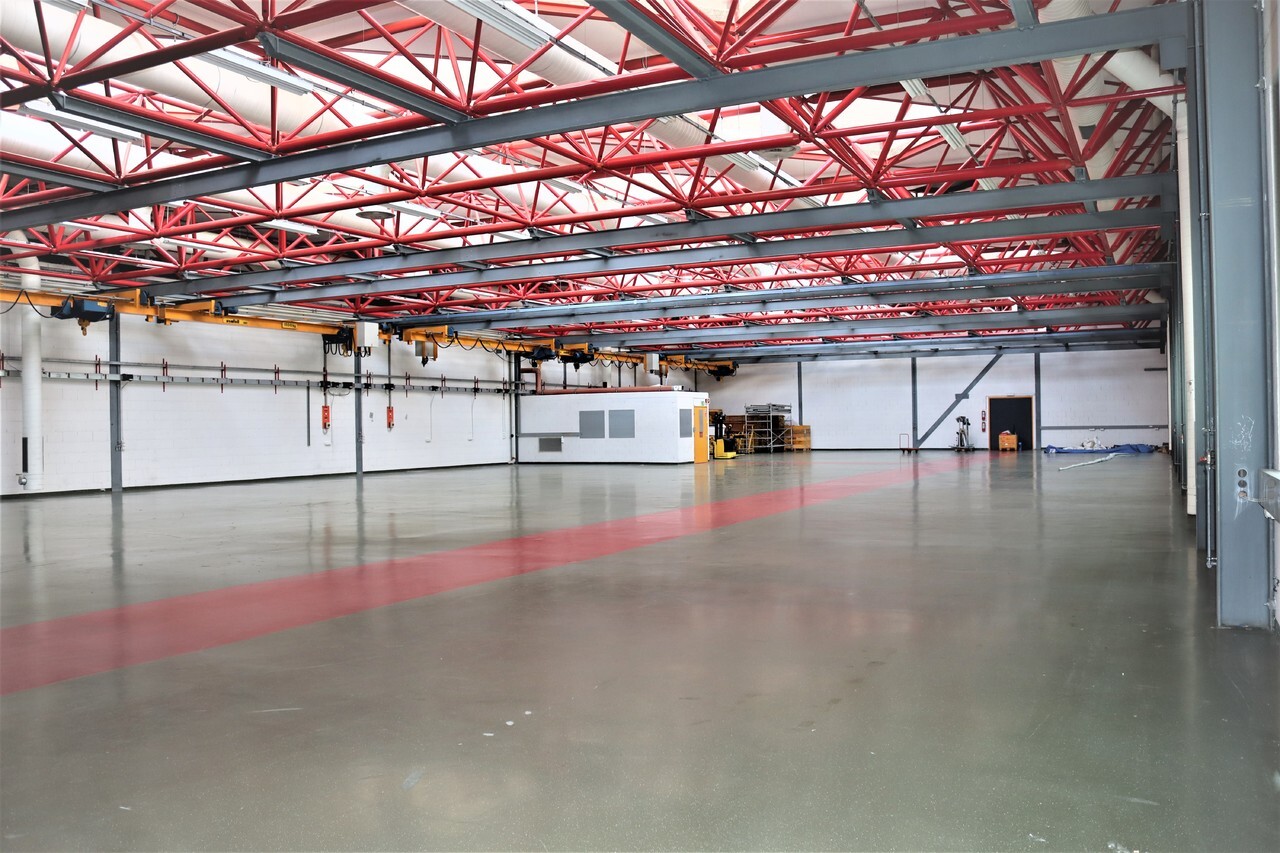 1296m² Industrieobjekt