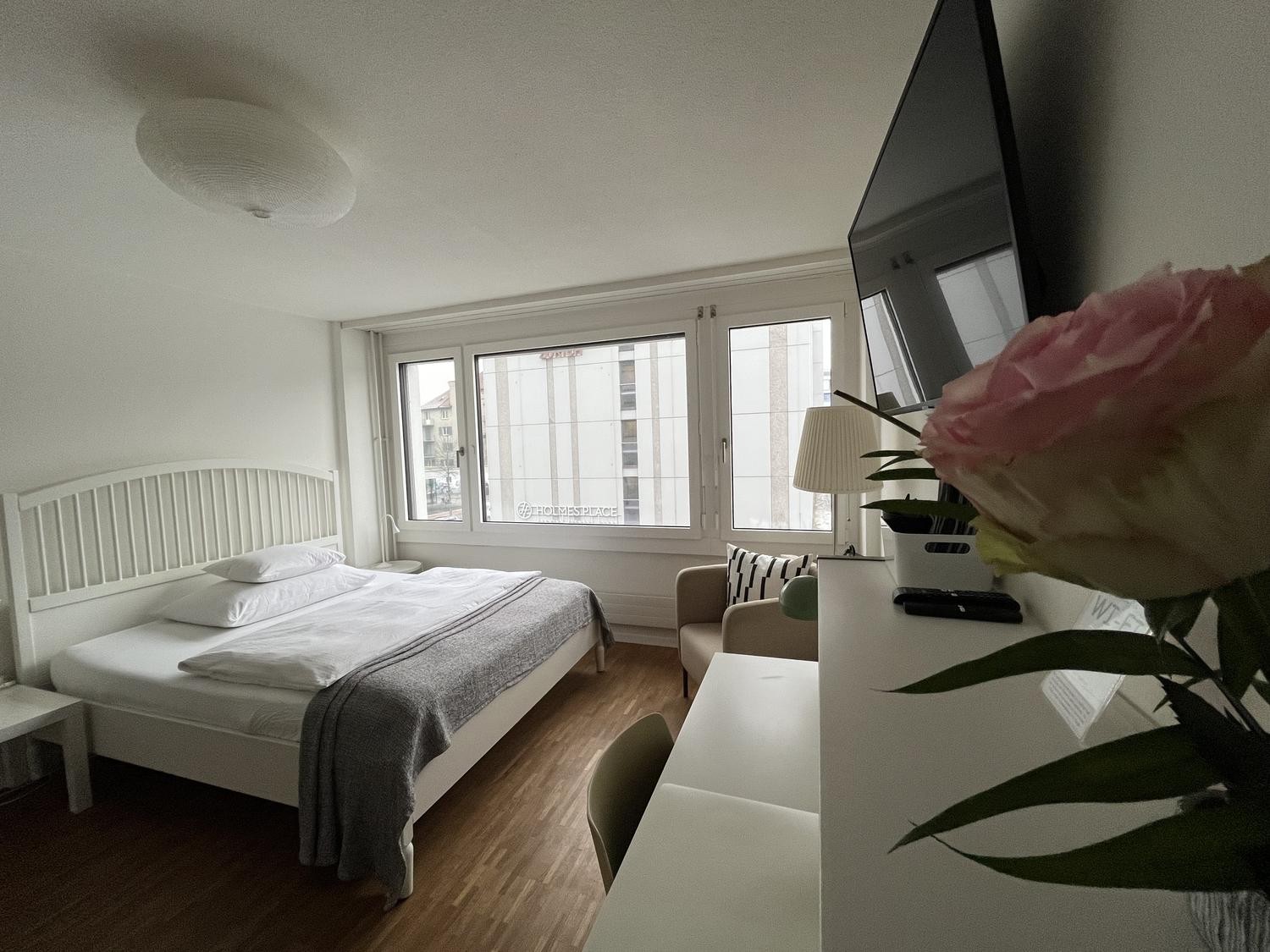 1 room apartment, Foto 1 von 10