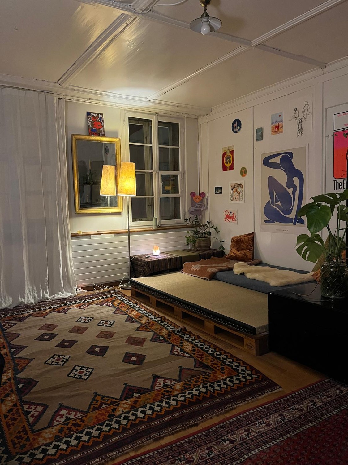Room in a shared flat, Foto 1 von 3