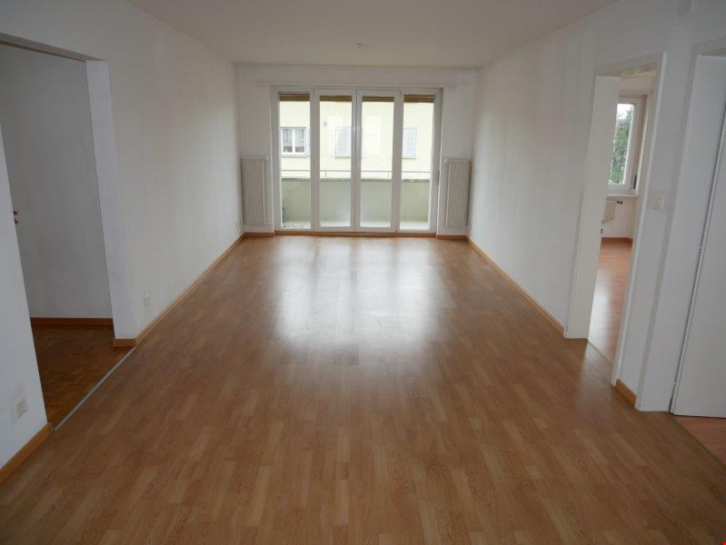 3 rooms apartment (3)