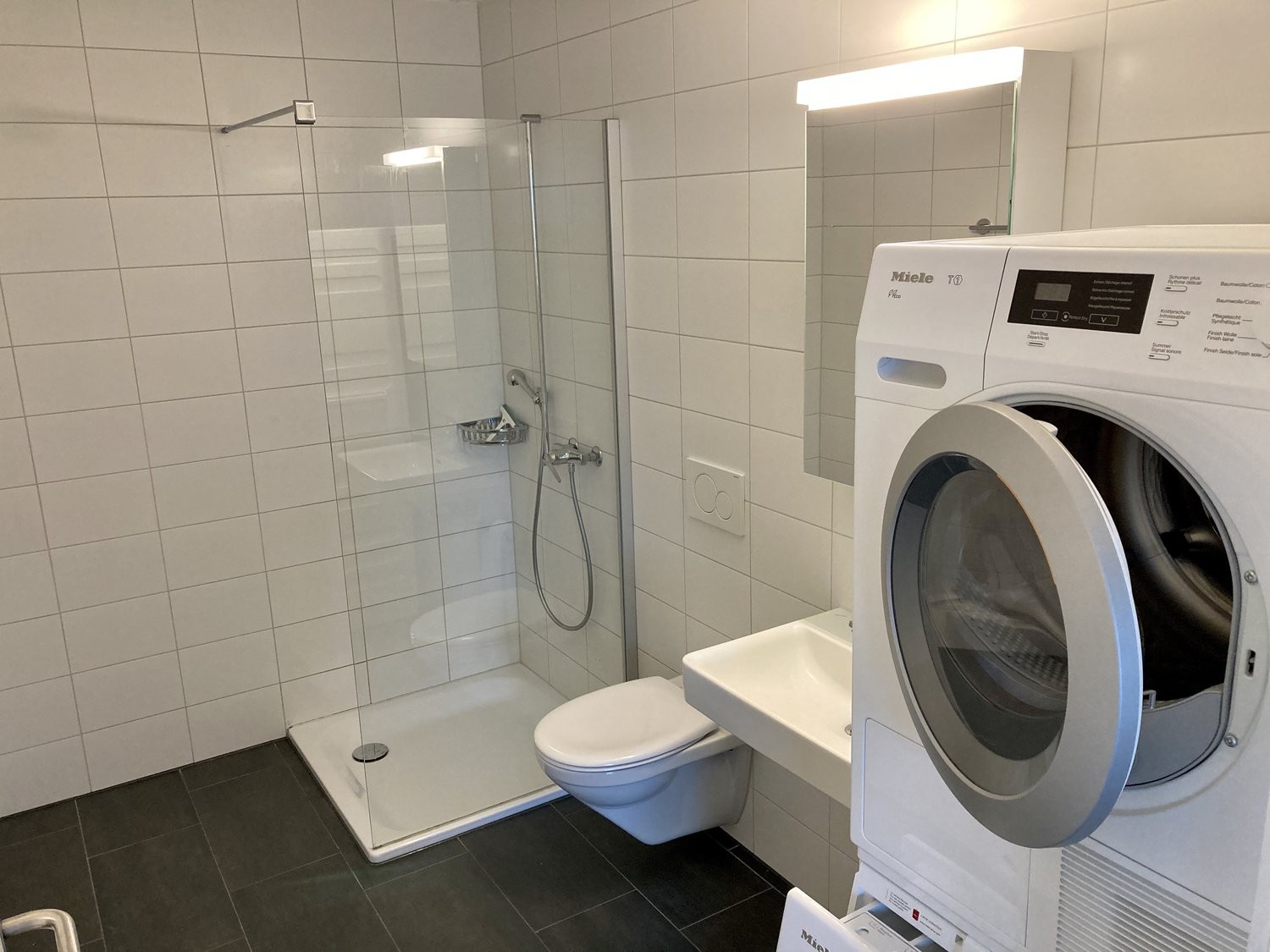 2 ½ Zimmer-Wohnung, Foto 5 von 8