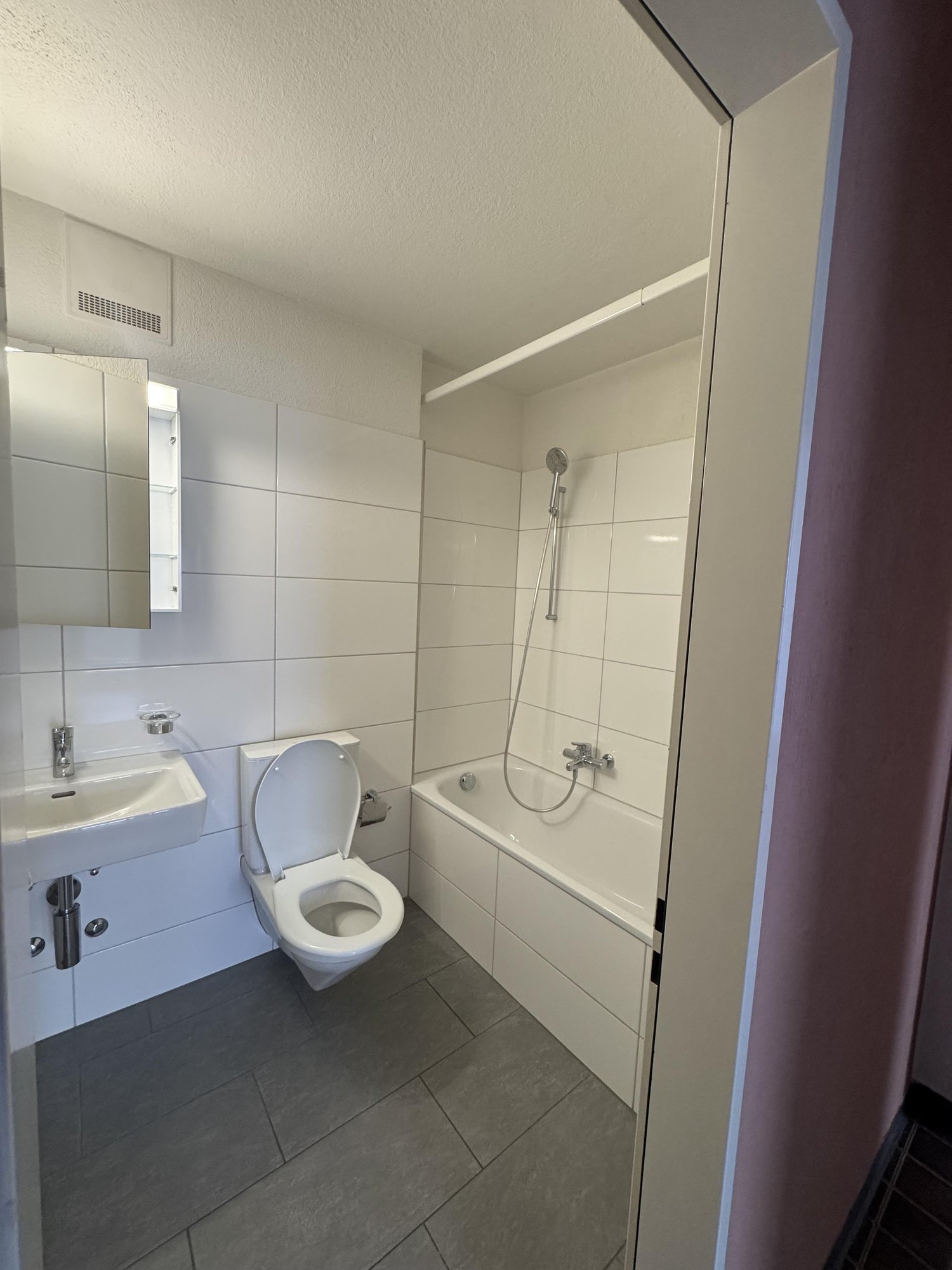 2 rooms apartment, Foto 7 von 7