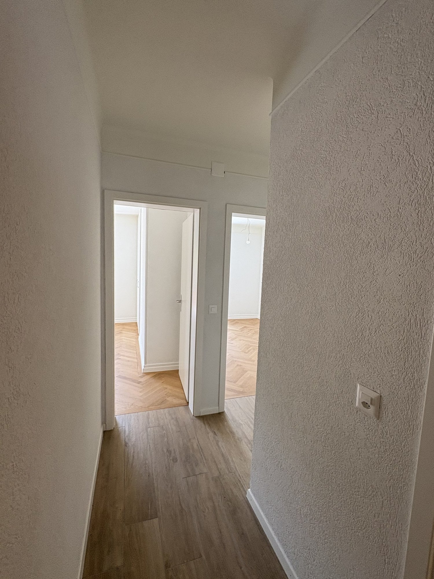 2 ½ Zimmer Dachwohnung, Foto 4 von 10