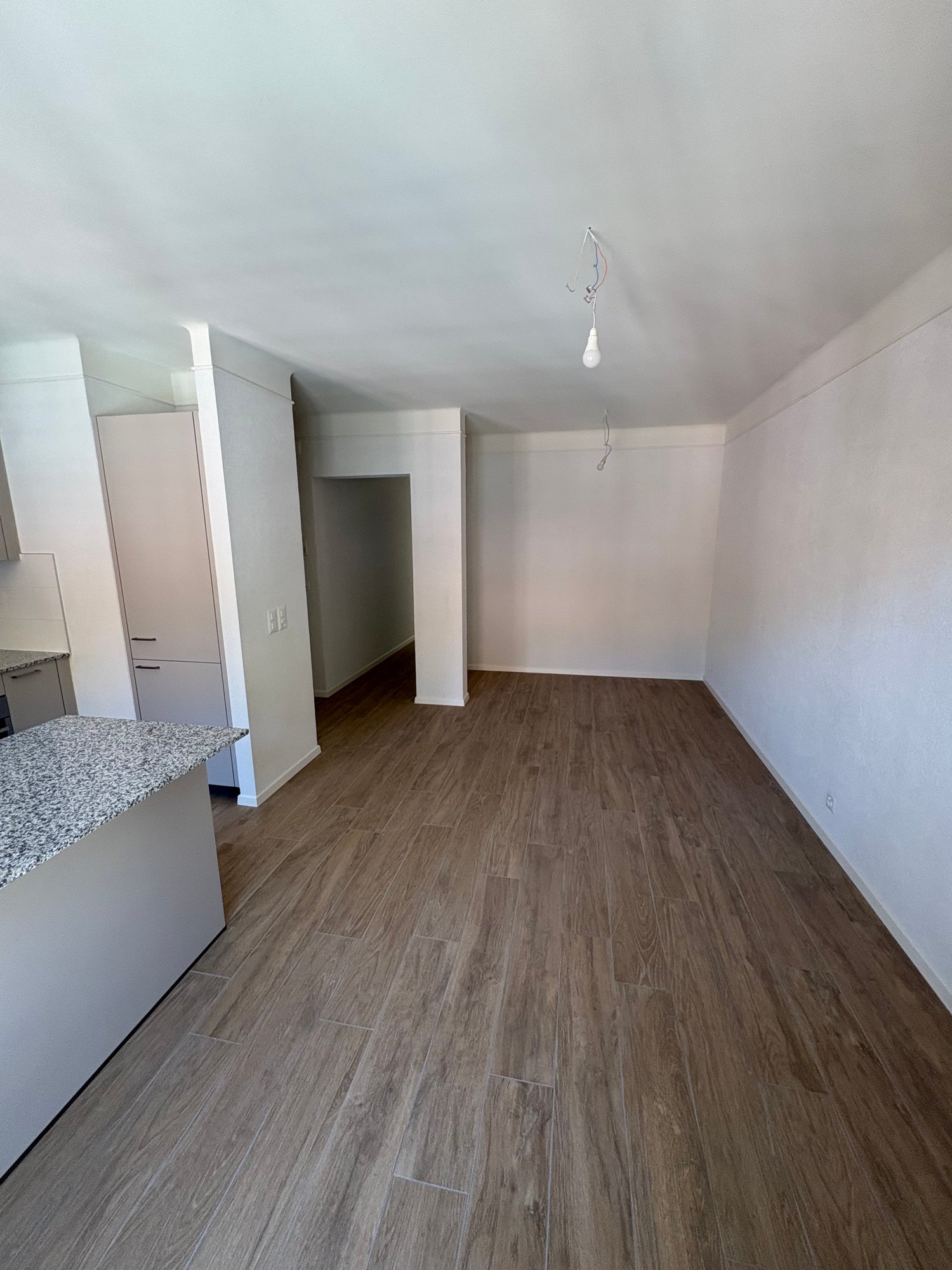 2 ½ Zimmer Dachwohnung, Foto 8 von 10
