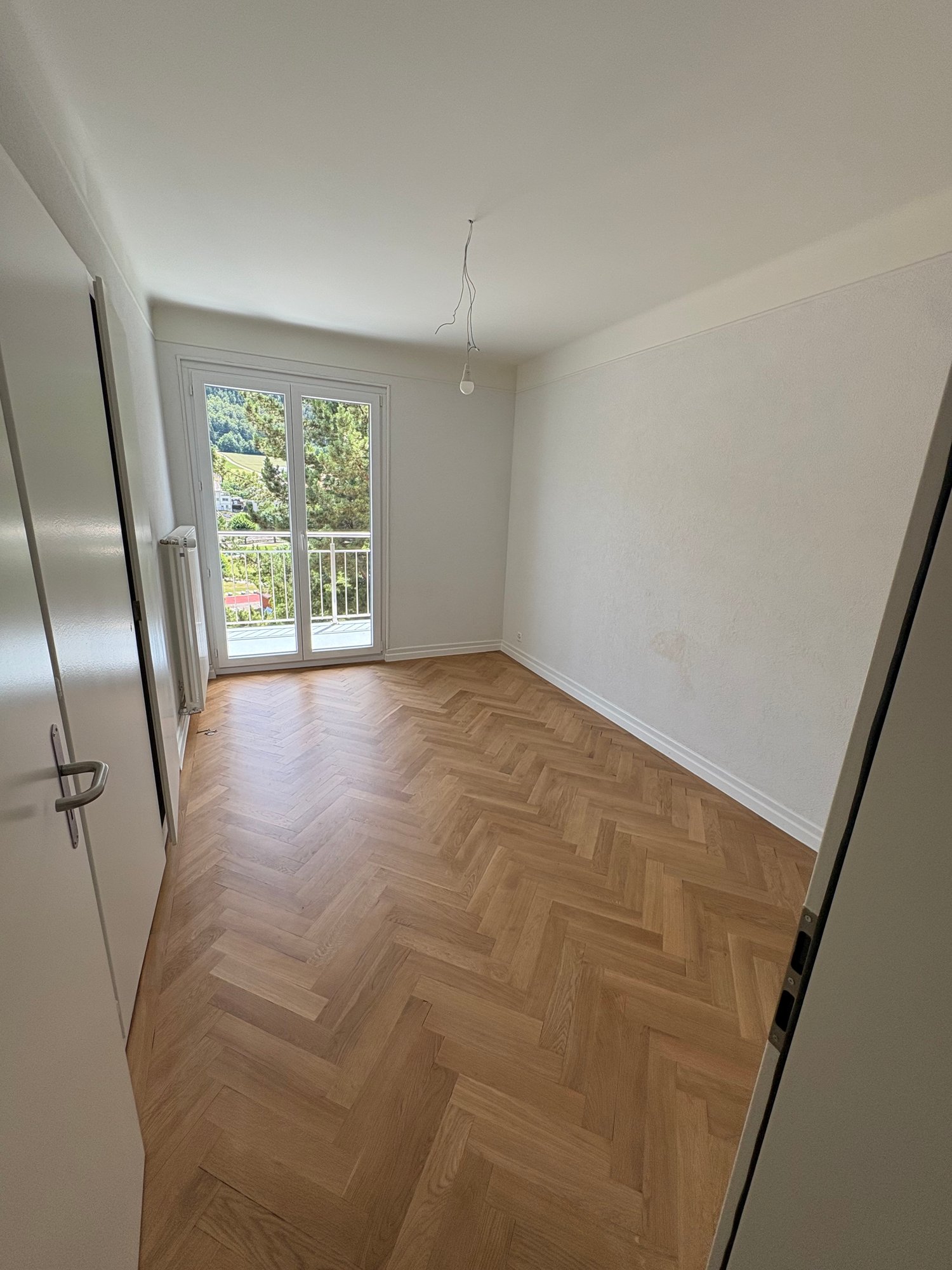 2 ½ Zimmer Dachwohnung, Foto 3 von 10