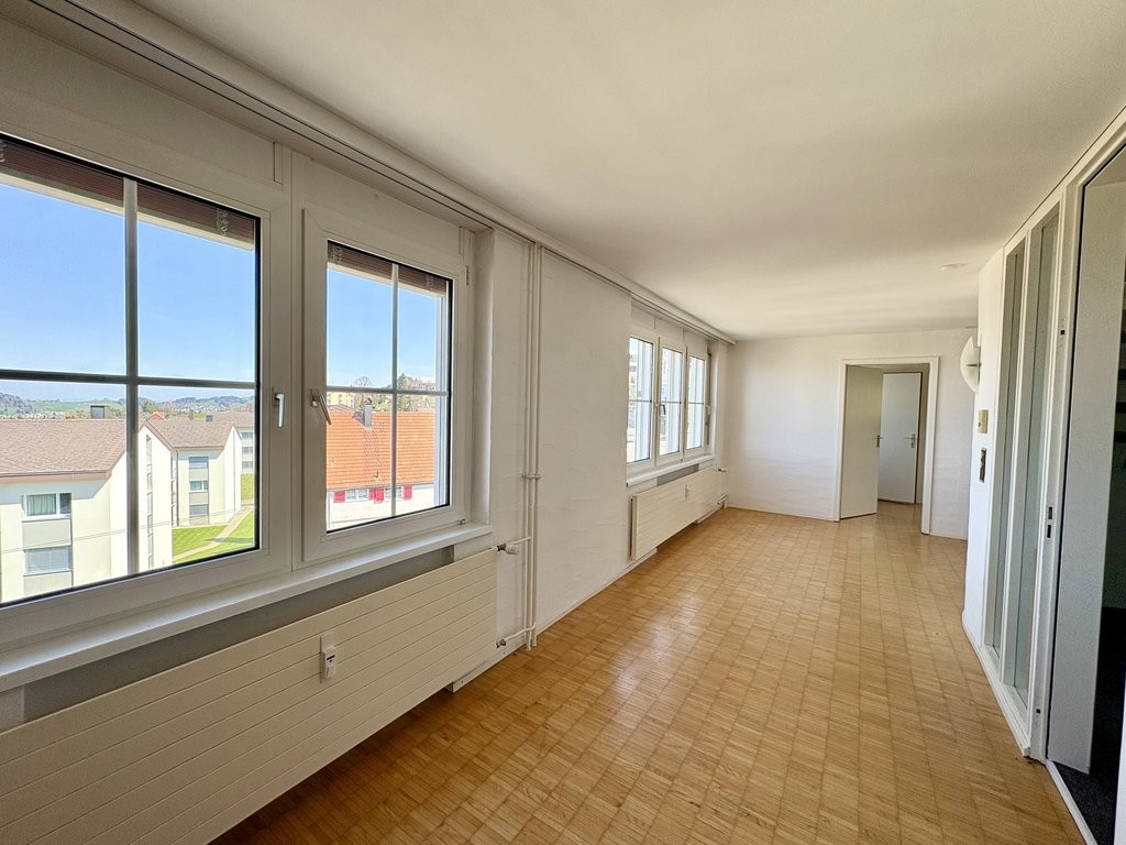 6 ½ rooms apartment, Foto 2 von 10
