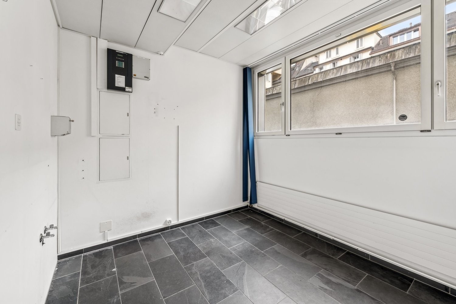 Commerce de 148m²