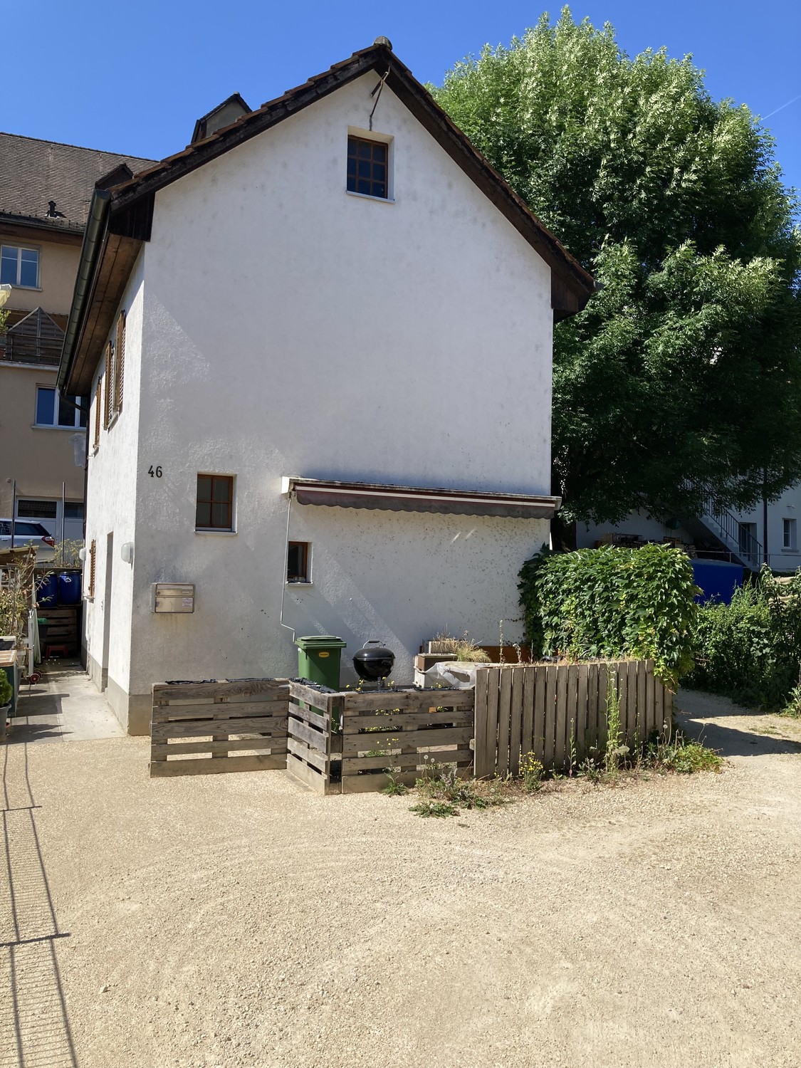 2 rooms single house