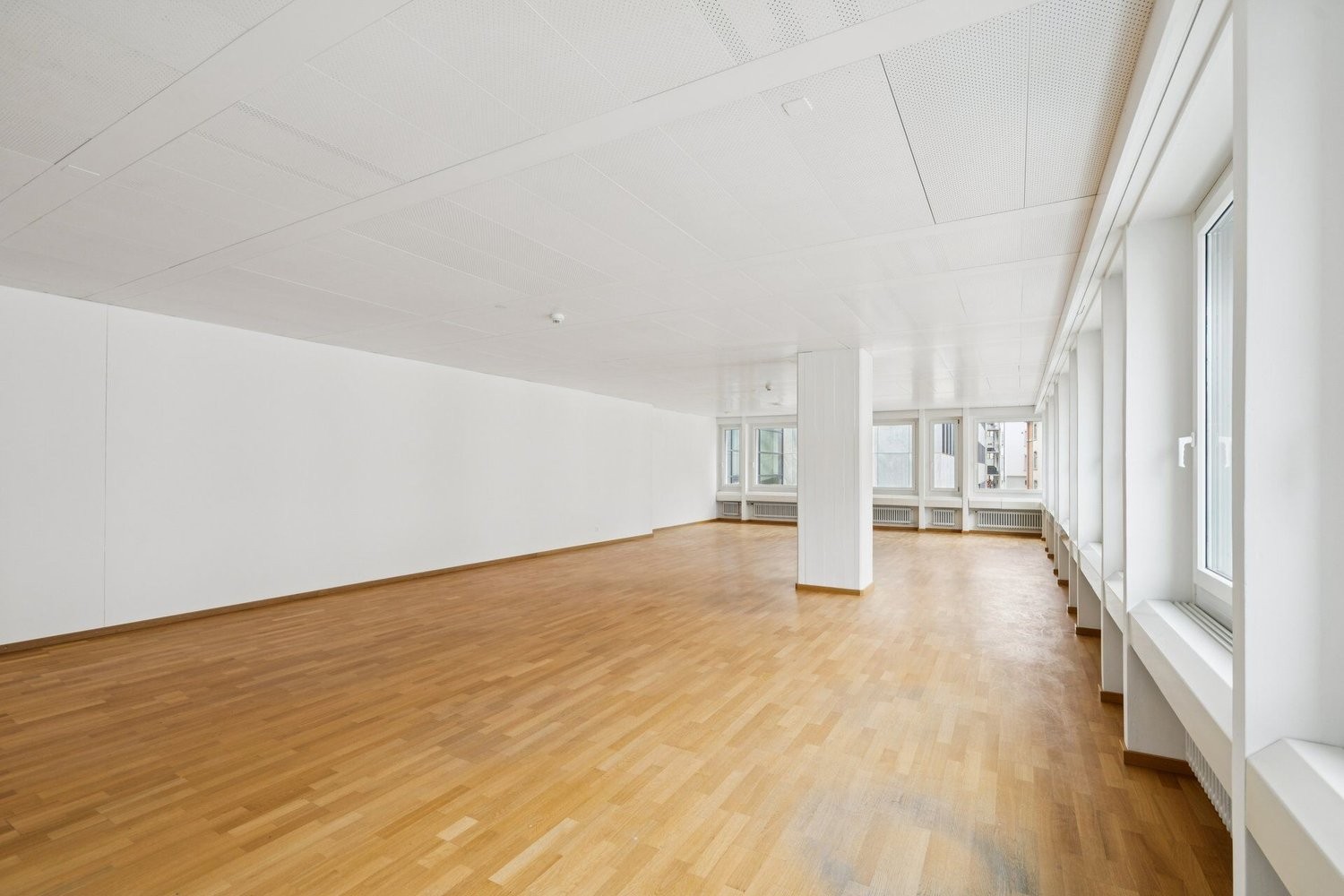 107m² office, Foto 4 von 10