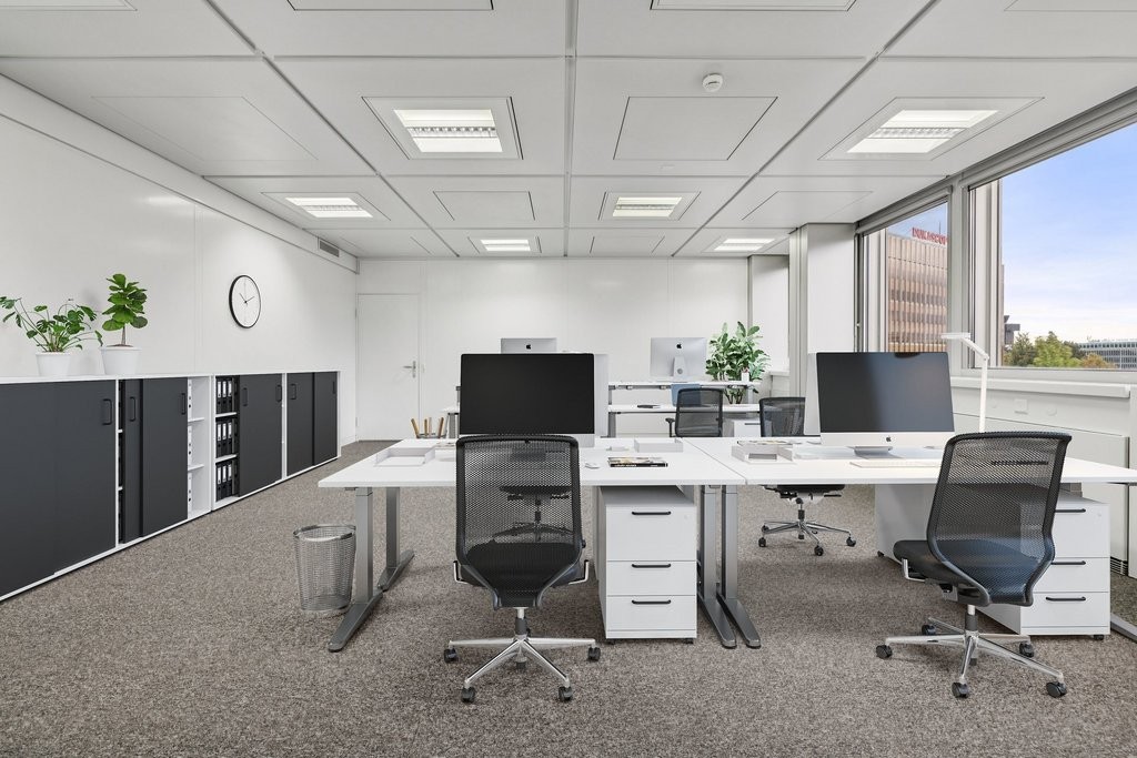 264m² office