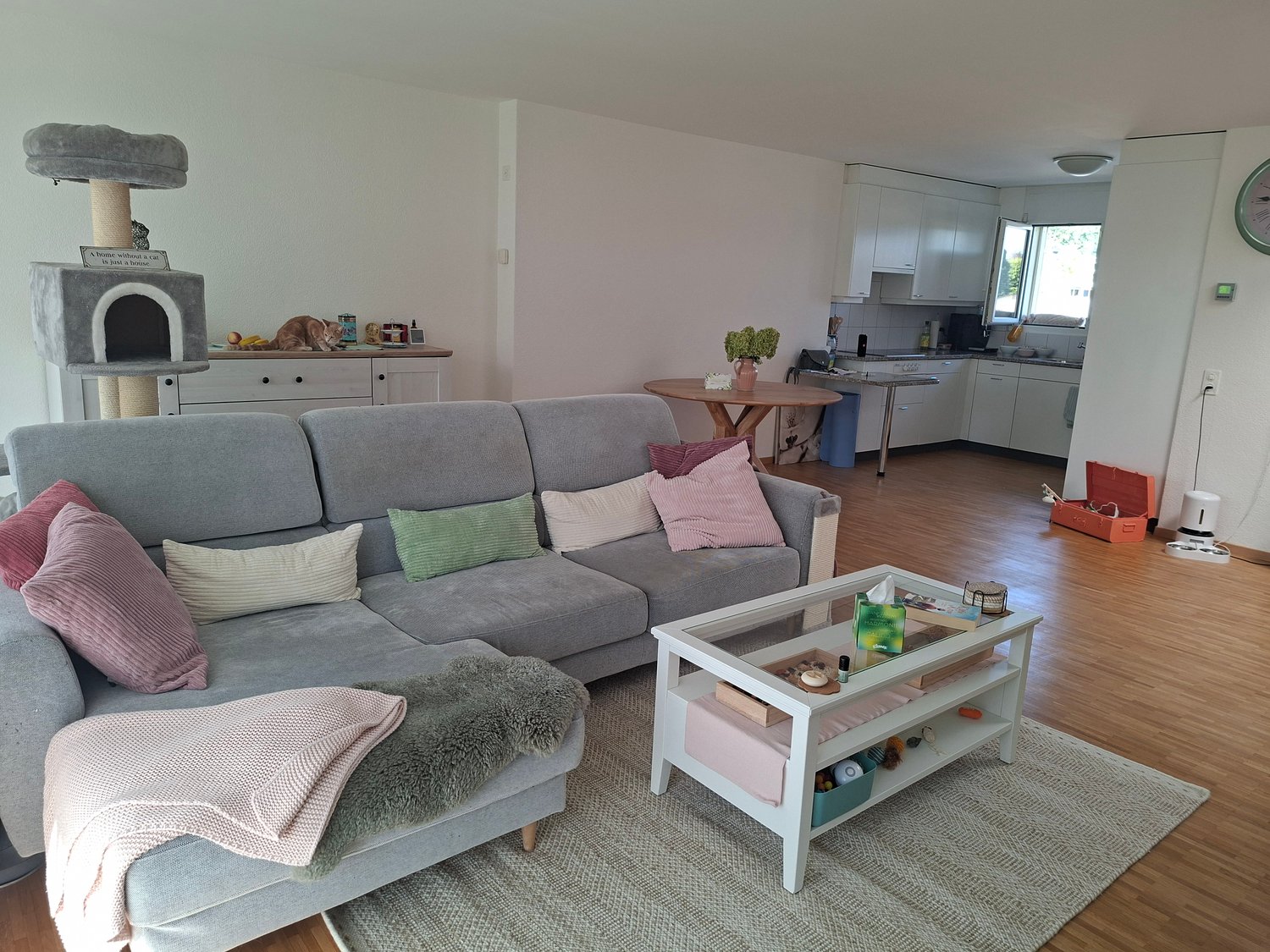 Room in a shared flat, Foto 1 von 6