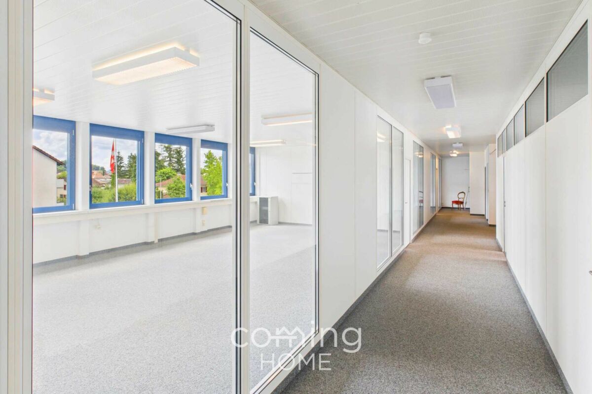 Bureau de 49m², photo 7 sur 8