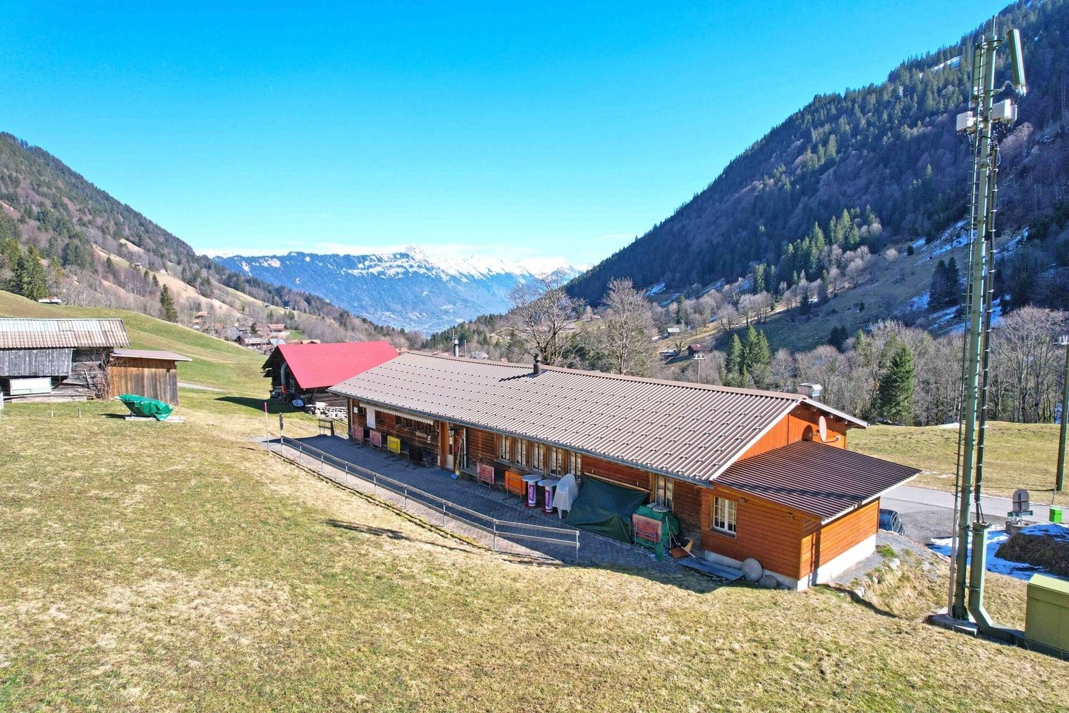 625m² restaurant
