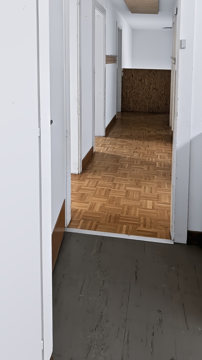 265m² office