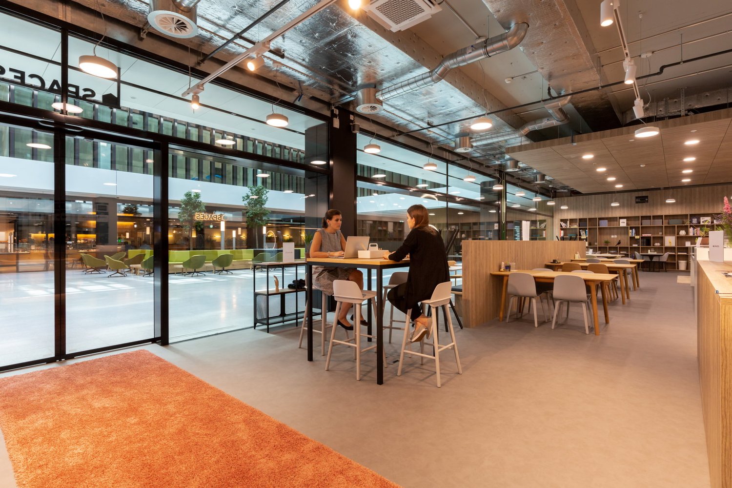 Office, Foto 4 von 8