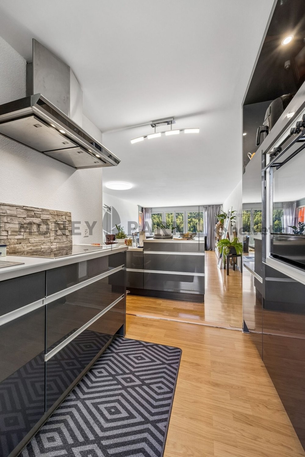 5 ½ Zimmer Wohnung