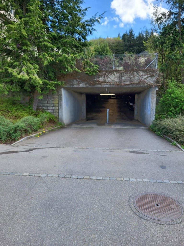Emplacement de parking souterrain