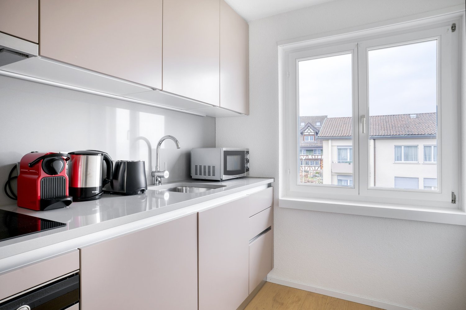 3 rooms furnished flat